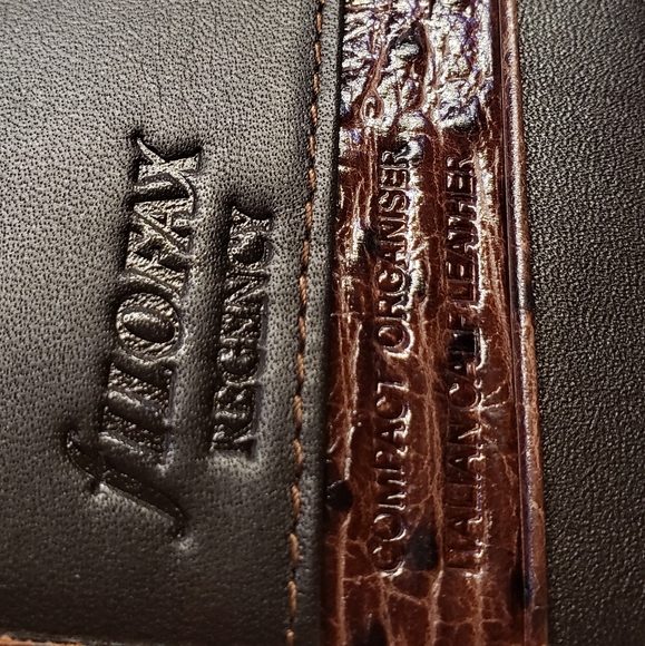 Filofax Regency Compact Planner in Ostrich Italian Calf Leather - Picture 12 of 16